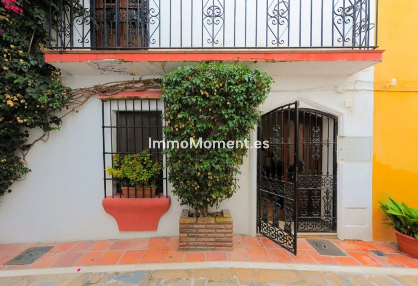 Resale - Townhouse - Marbella - Marbella Centro