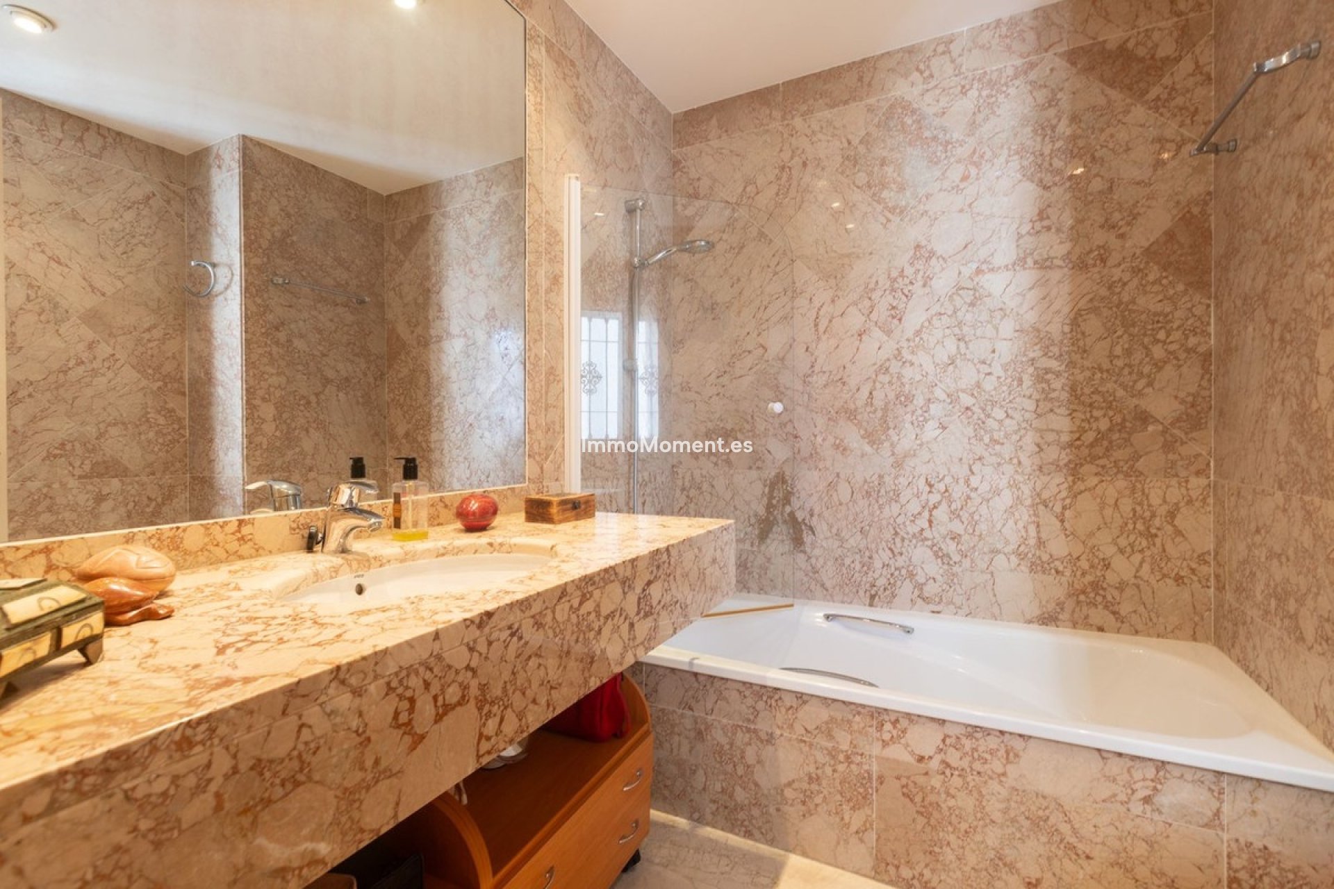 Resale - Townhouse - Marbella - Marbella Centro