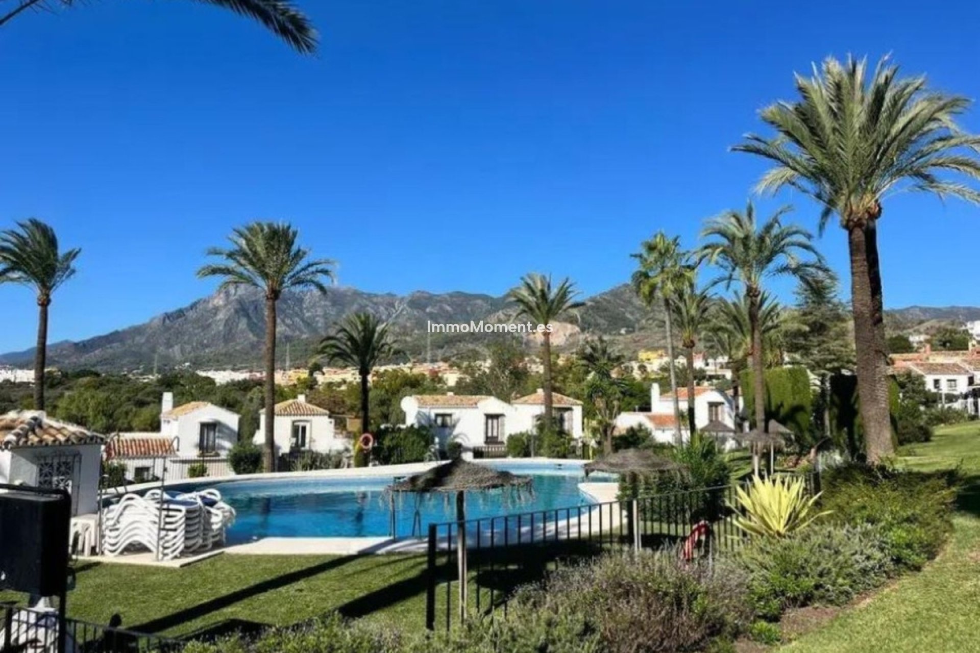 Resale - Townhouse - Marbella - Marbella Centro