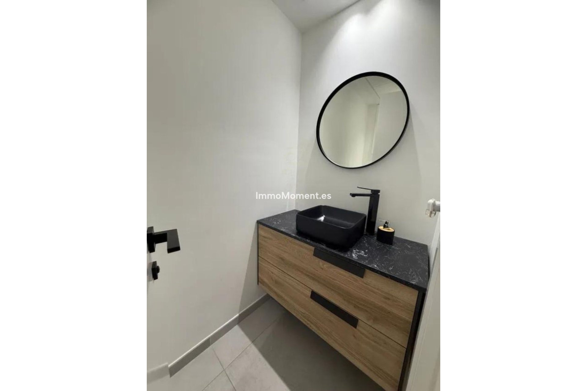 Resale - Townhouse - Marbella - Marbella Centro