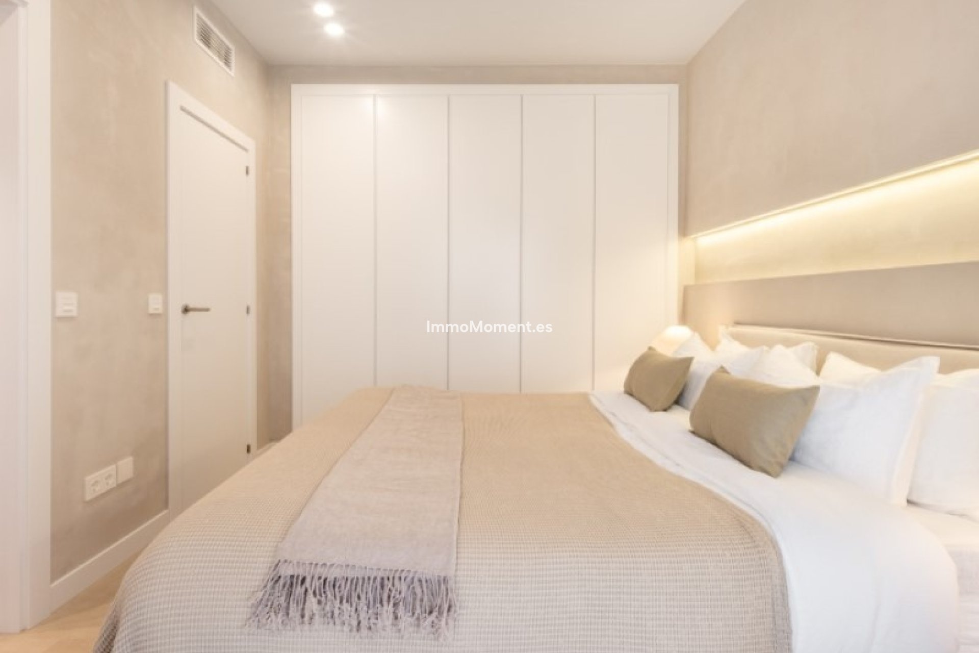 Resale - Townhouse - Marbella - Marbella Centro