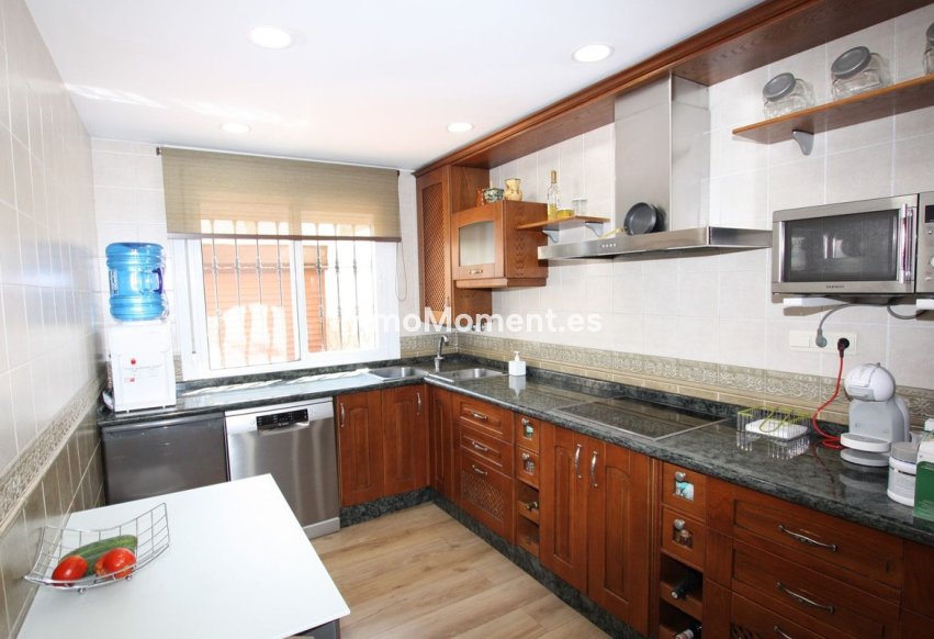 Resale - Townhouse - Marbella - Marbella Centro
