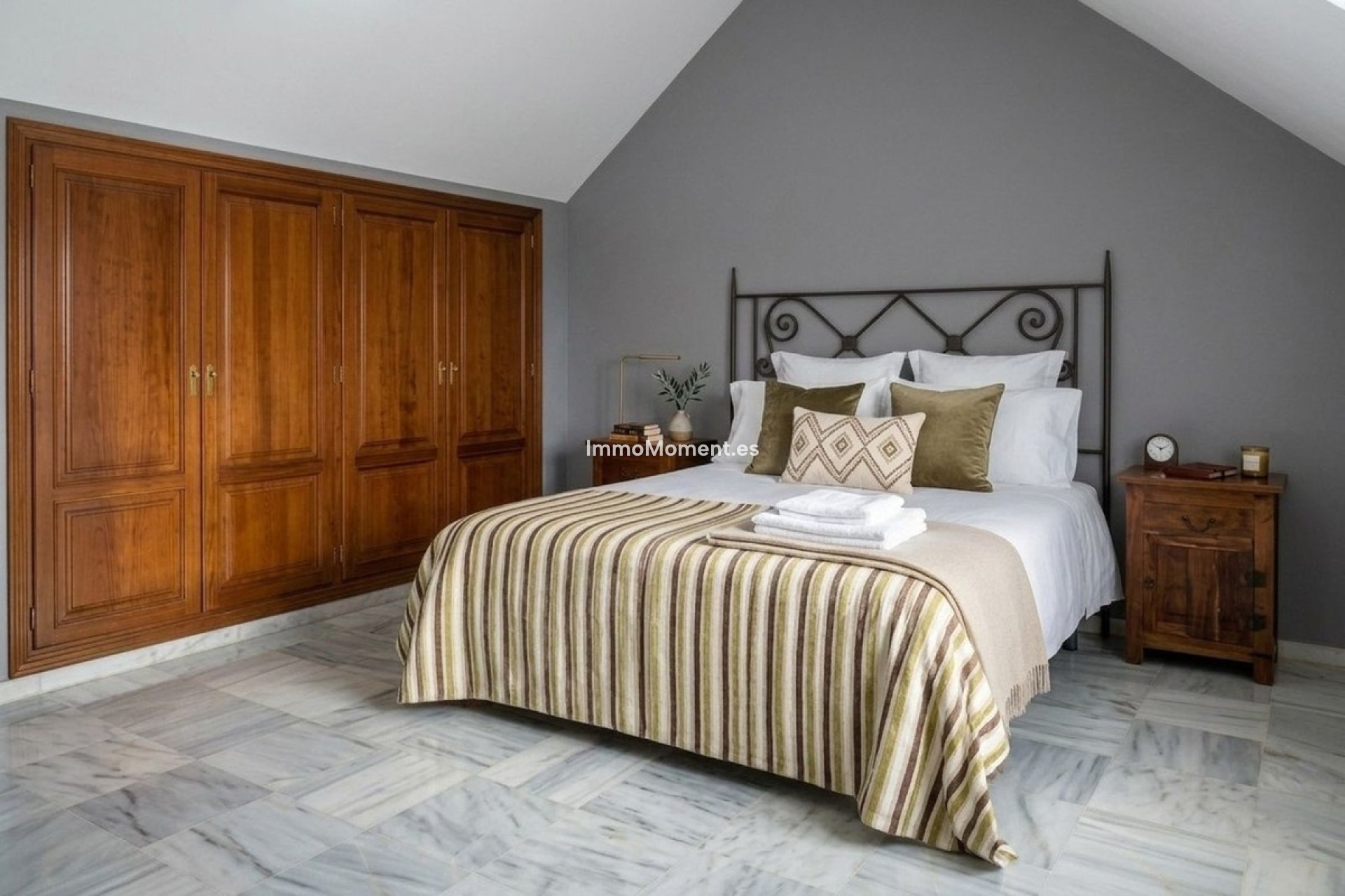 Resale - Townhouse - Marbella - Marbella Centro