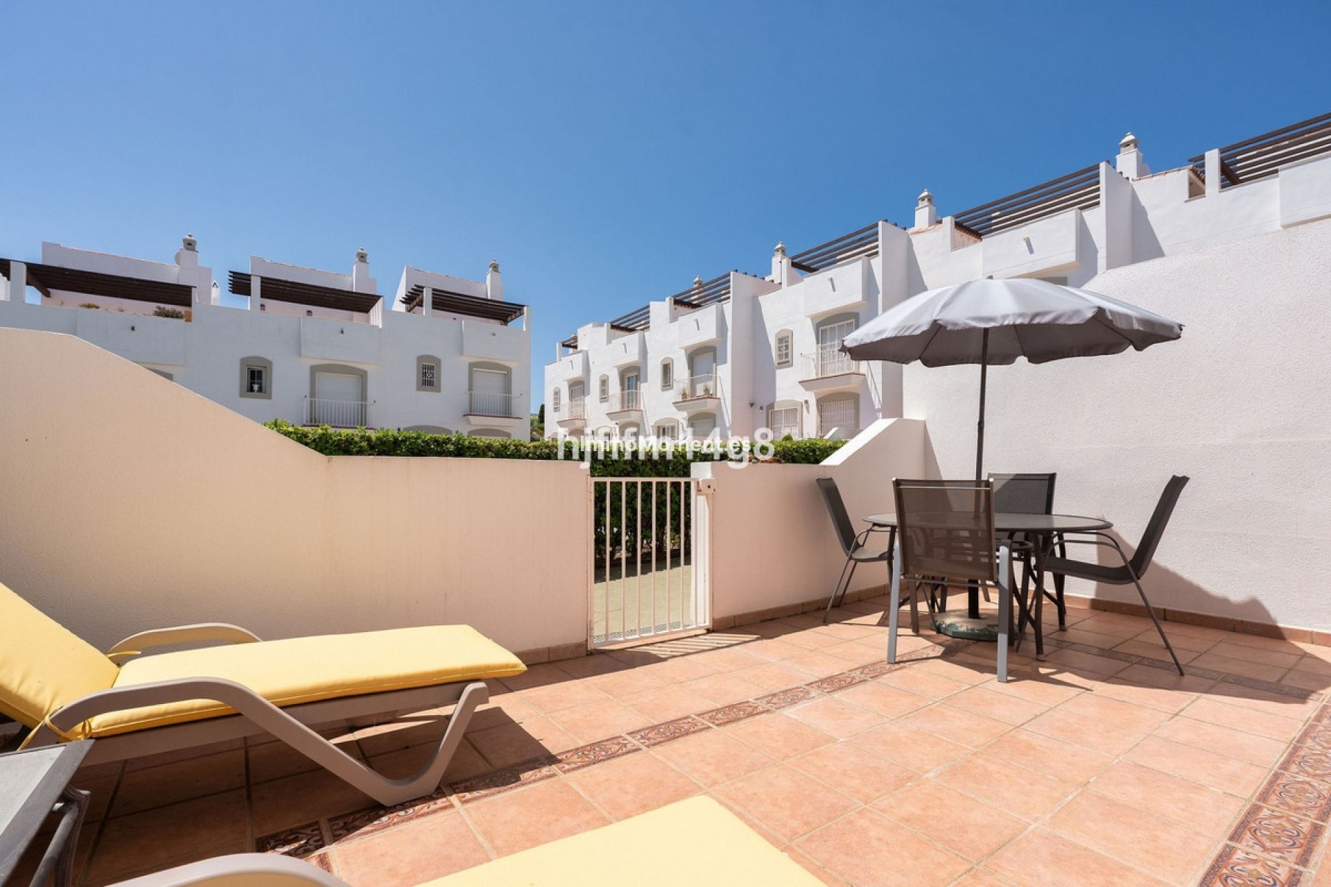 Resale - Townhouse - Marbella - Nueva Andalucía