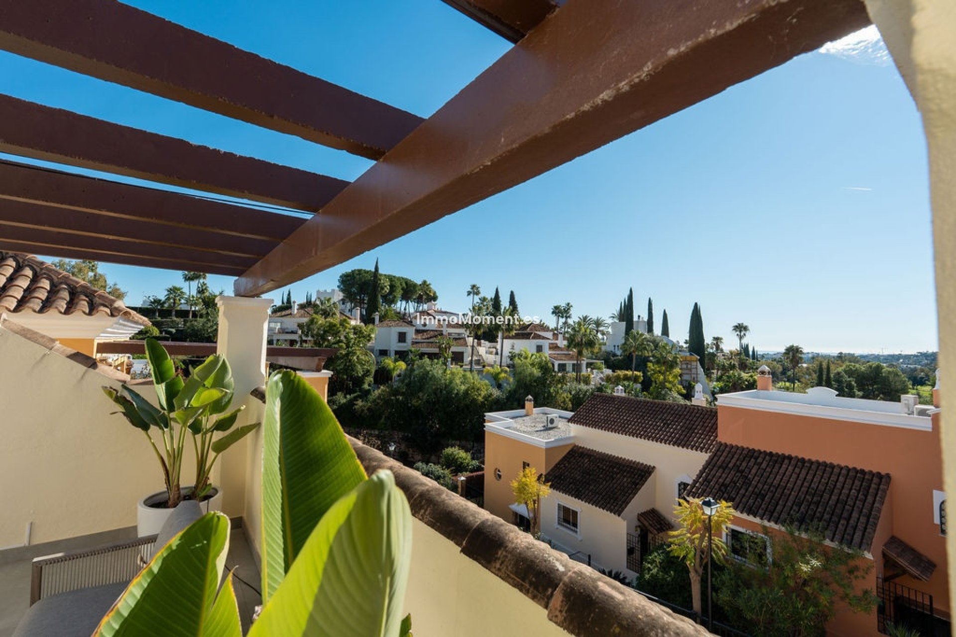 Resale - Townhouse - Marbella - Nueva Andalucía