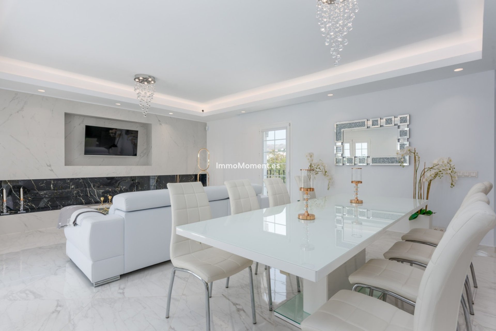 Resale - Townhouse - Marbella - Nueva Andalucía