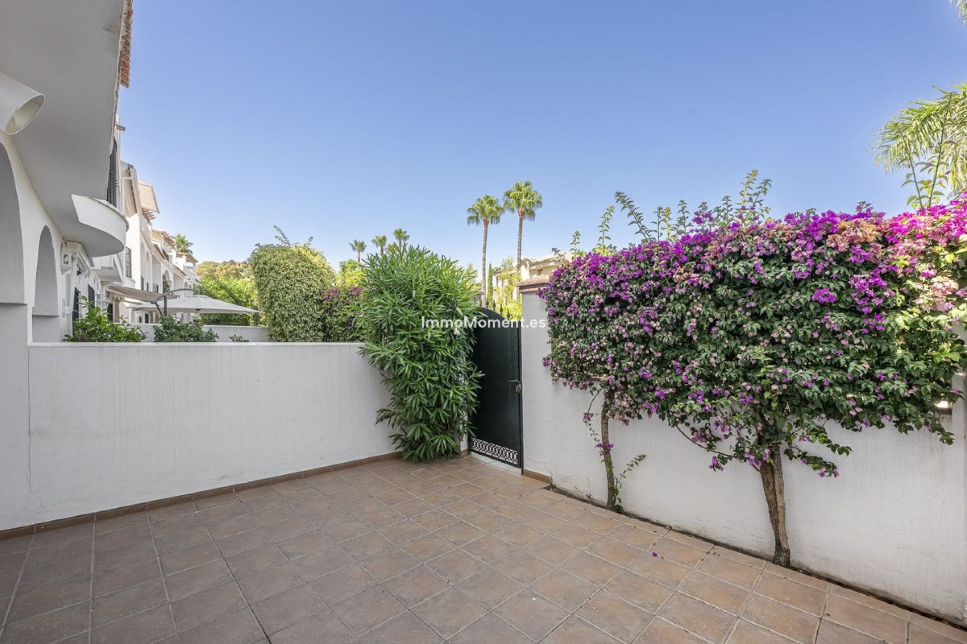 Resale - Townhouse - Marbella - Nueva Andalucía