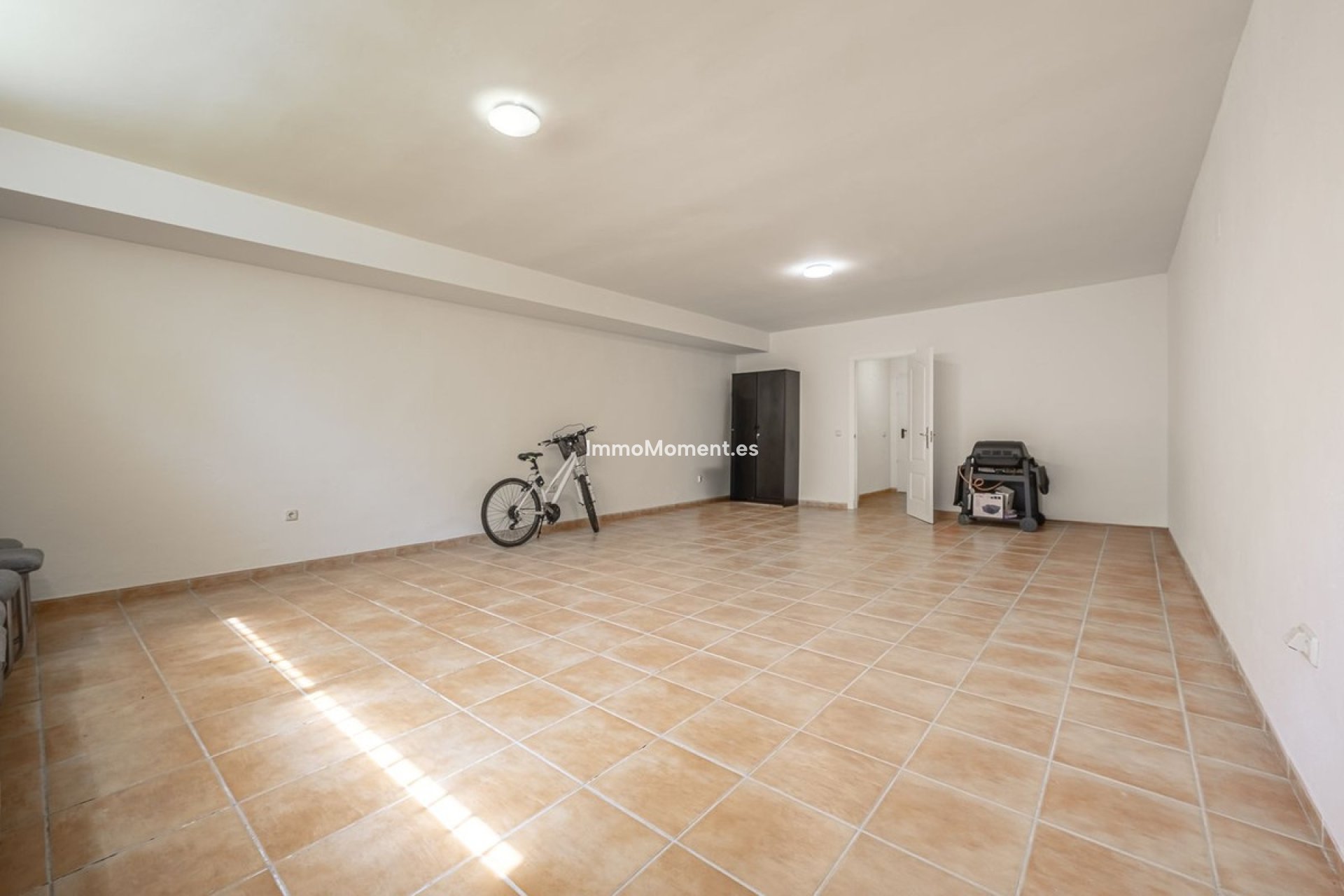 Resale - Townhouse - Marbella - Nueva Andalucía