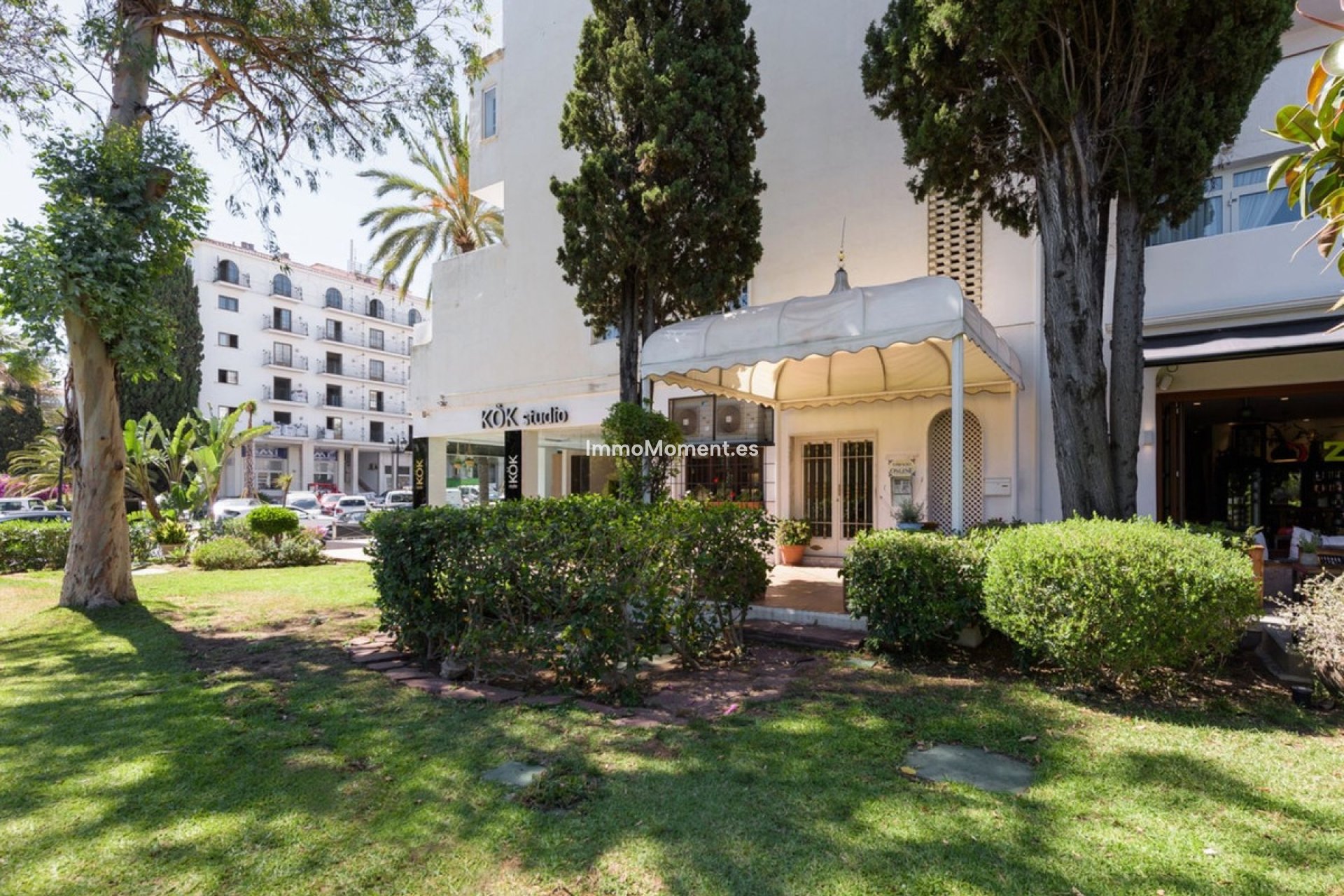 Resale - Townhouse - Marbella - Nueva Andalucía