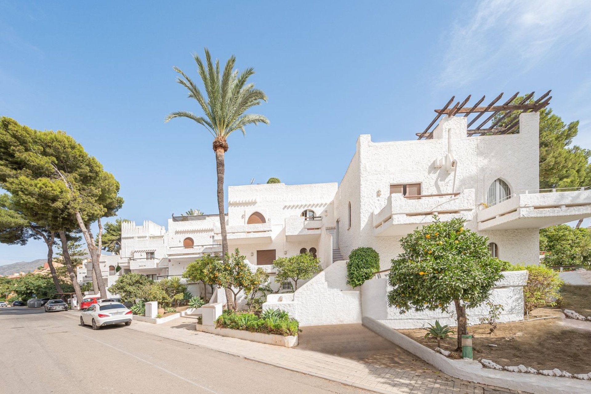 Resale - Townhouse - Marbella - Nueva Andalucía