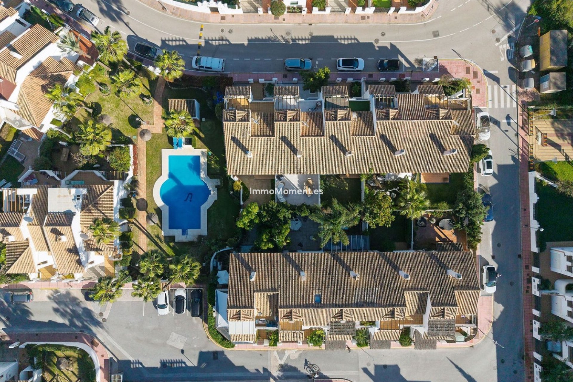 Resale - Townhouse - Marbella - Nueva Andalucía