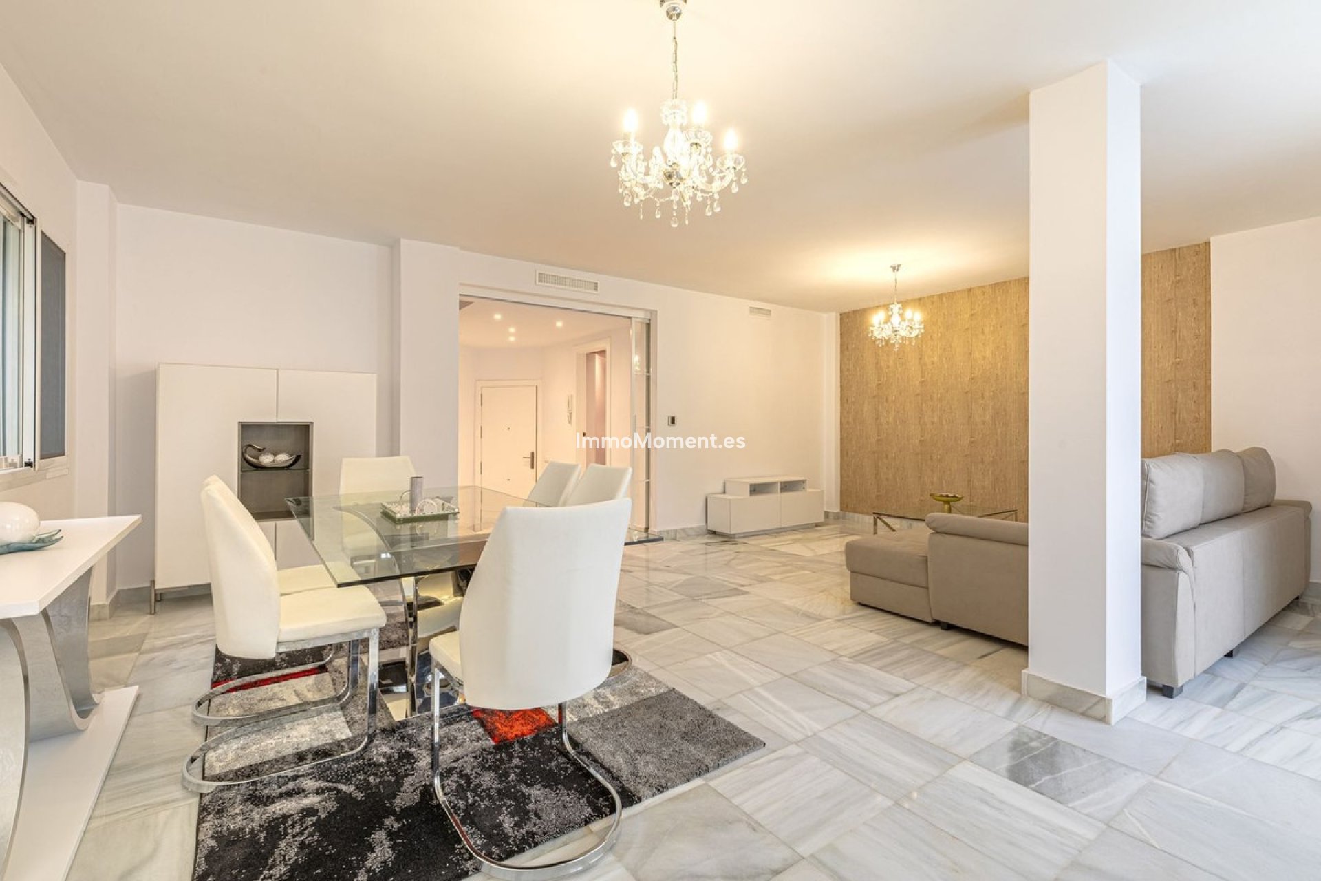 Resale - Townhouse - Marbella - Nueva Andalucía