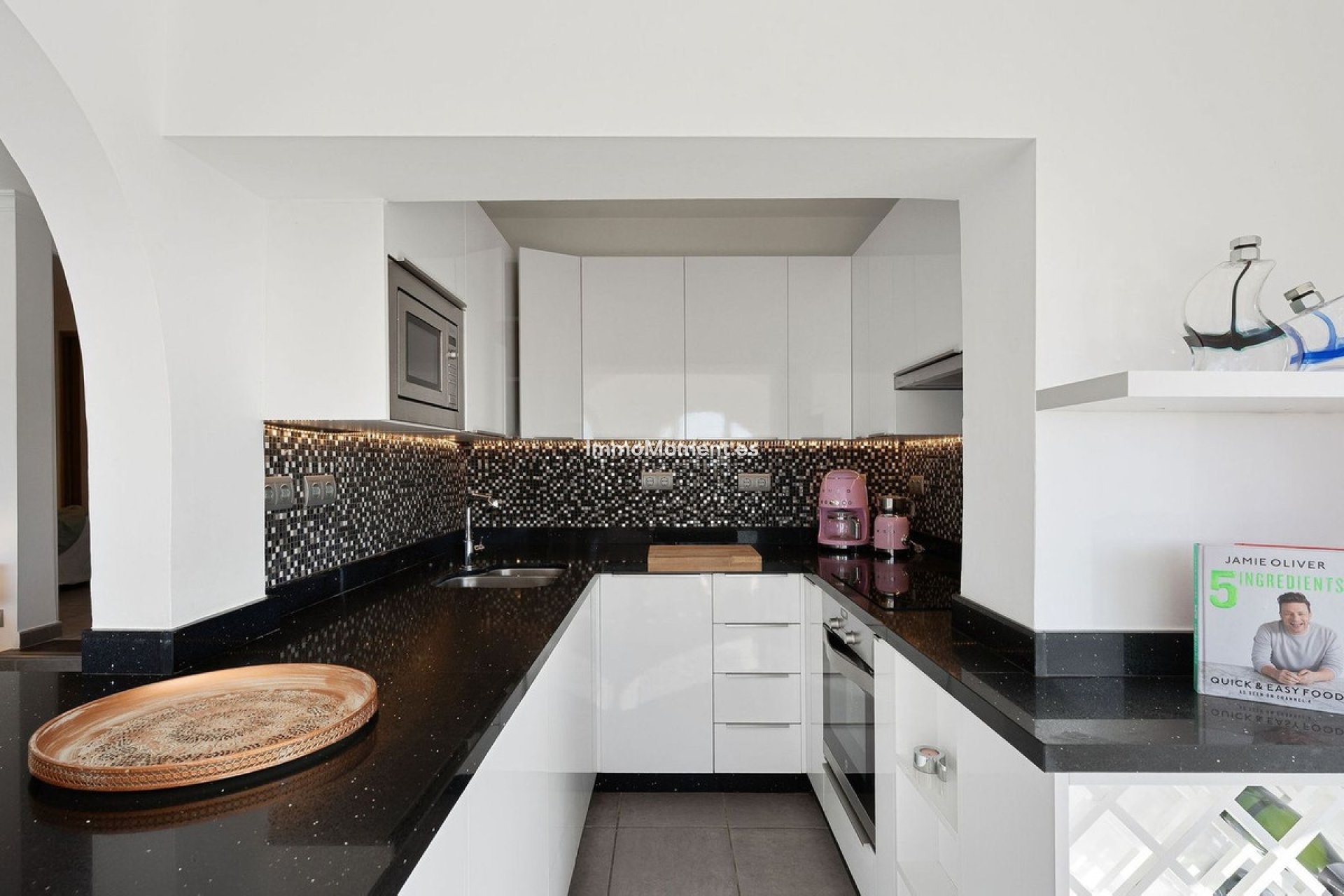 Resale - Townhouse - Marbella - Nueva Andalucía