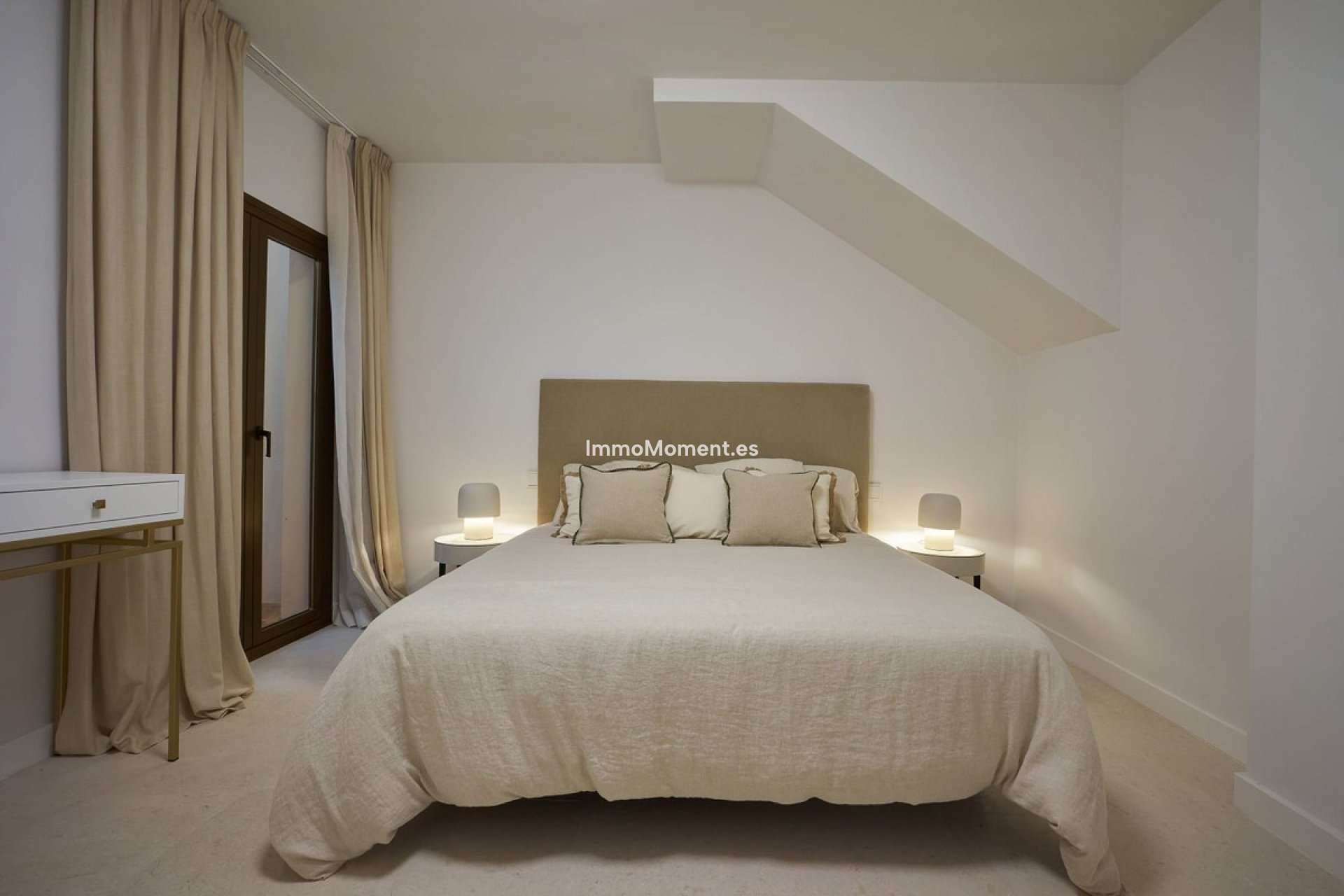 Resale - Townhouse - Marbella - Nueva Andalucía