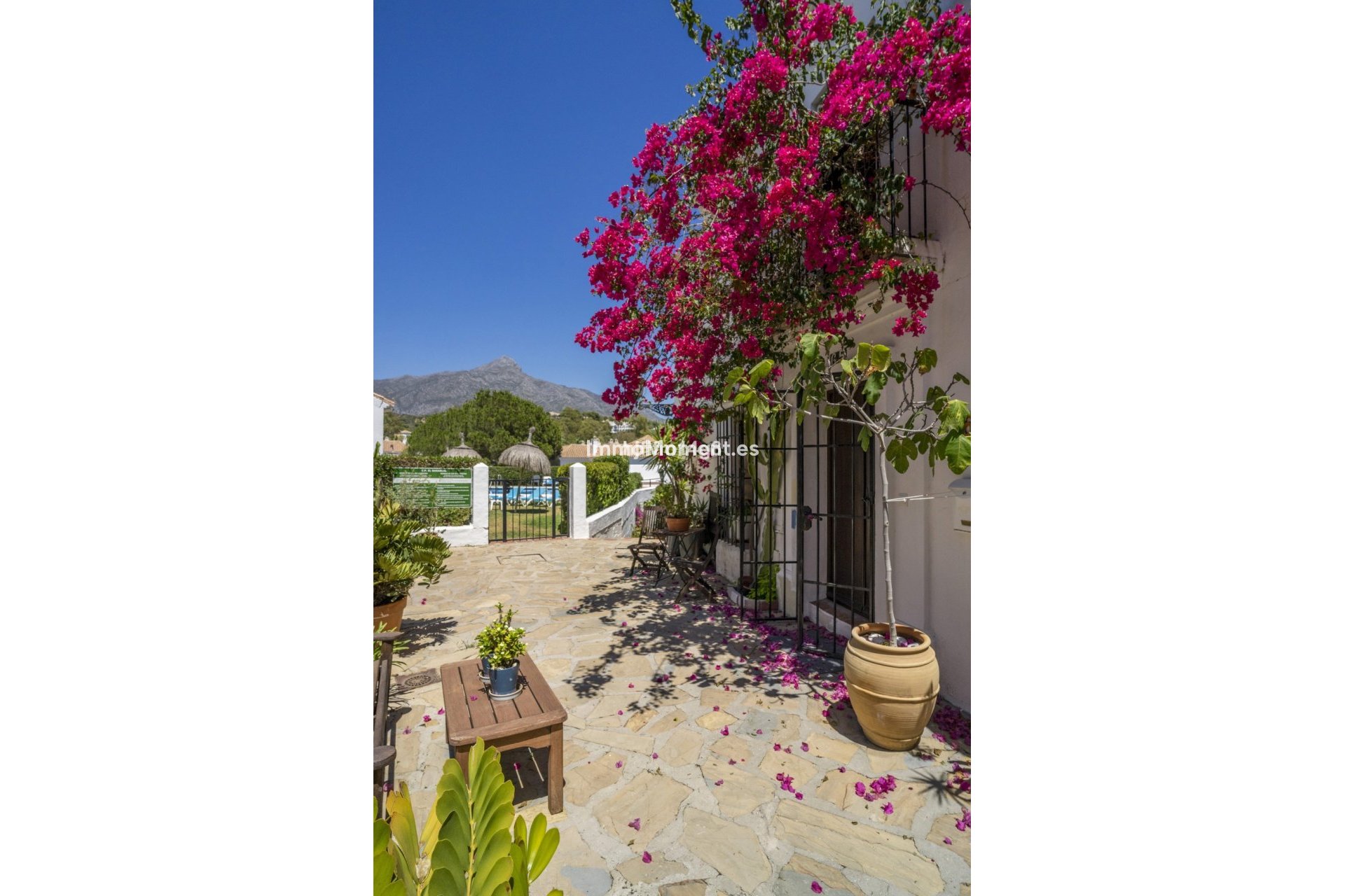 Resale - Townhouse - Marbella - Nueva Andalucía