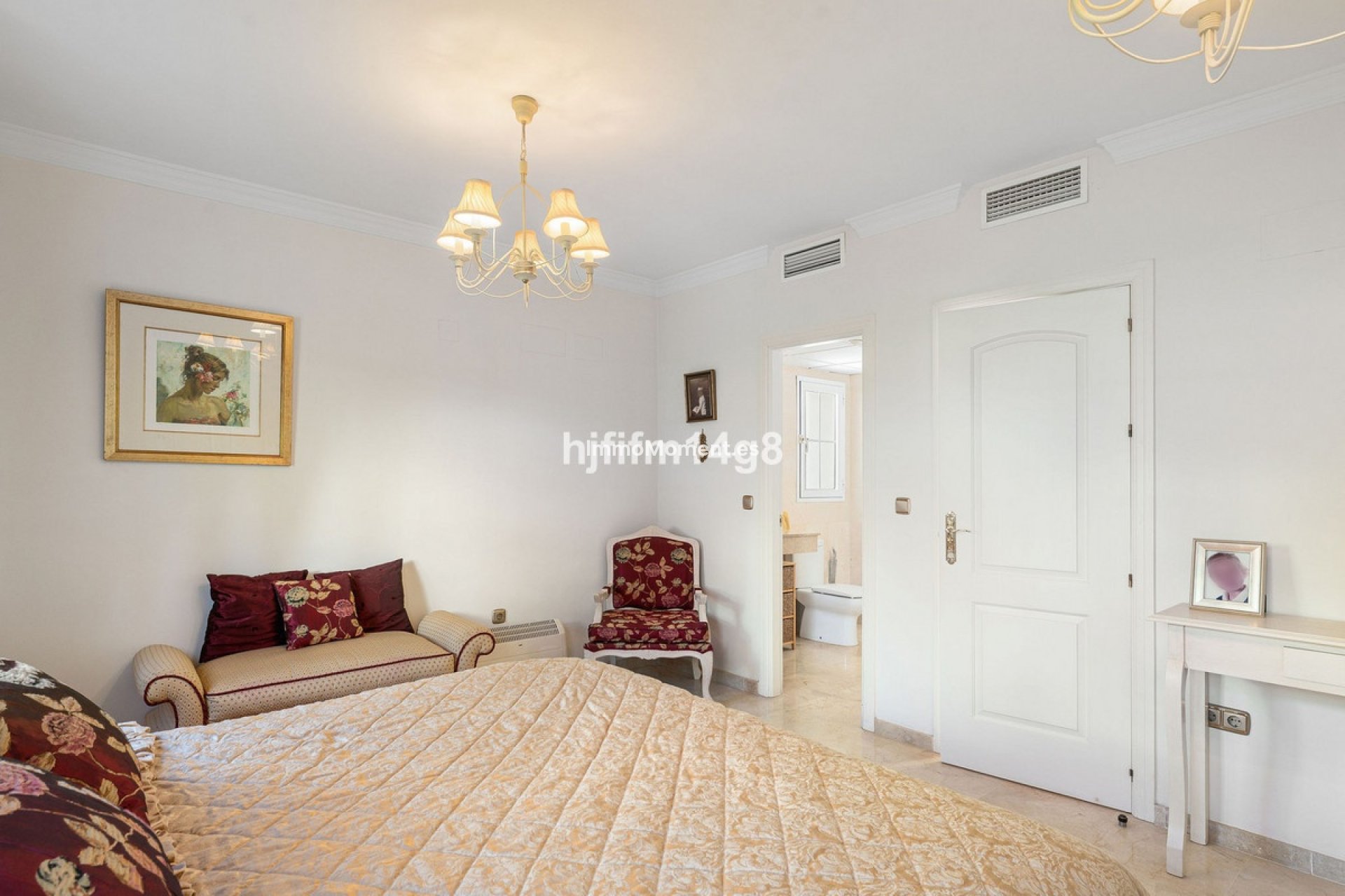 Resale - Townhouse - Marbella - Nueva Andalucía