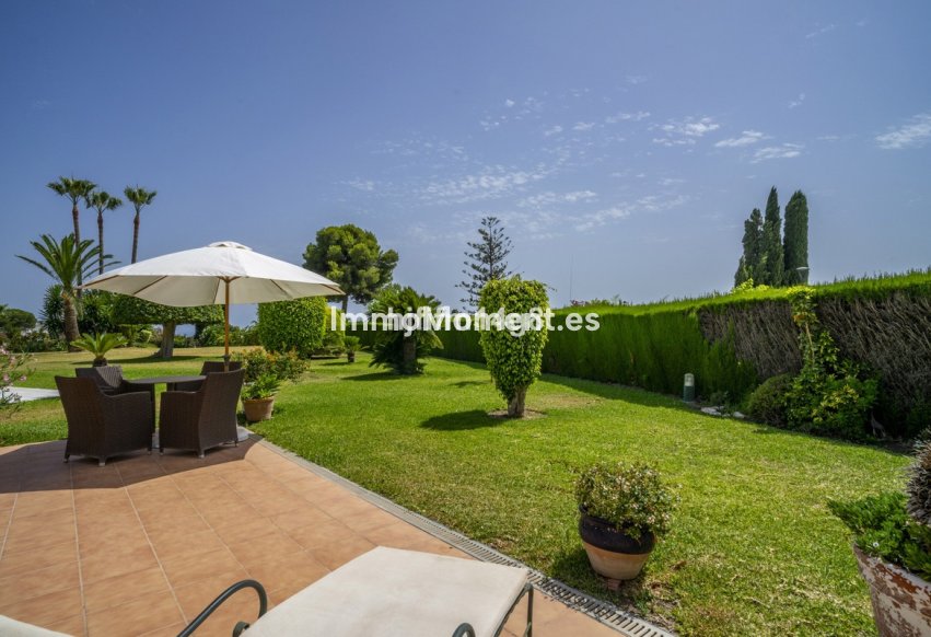 Resale - Townhouse - Marbella - Nueva Andalucía