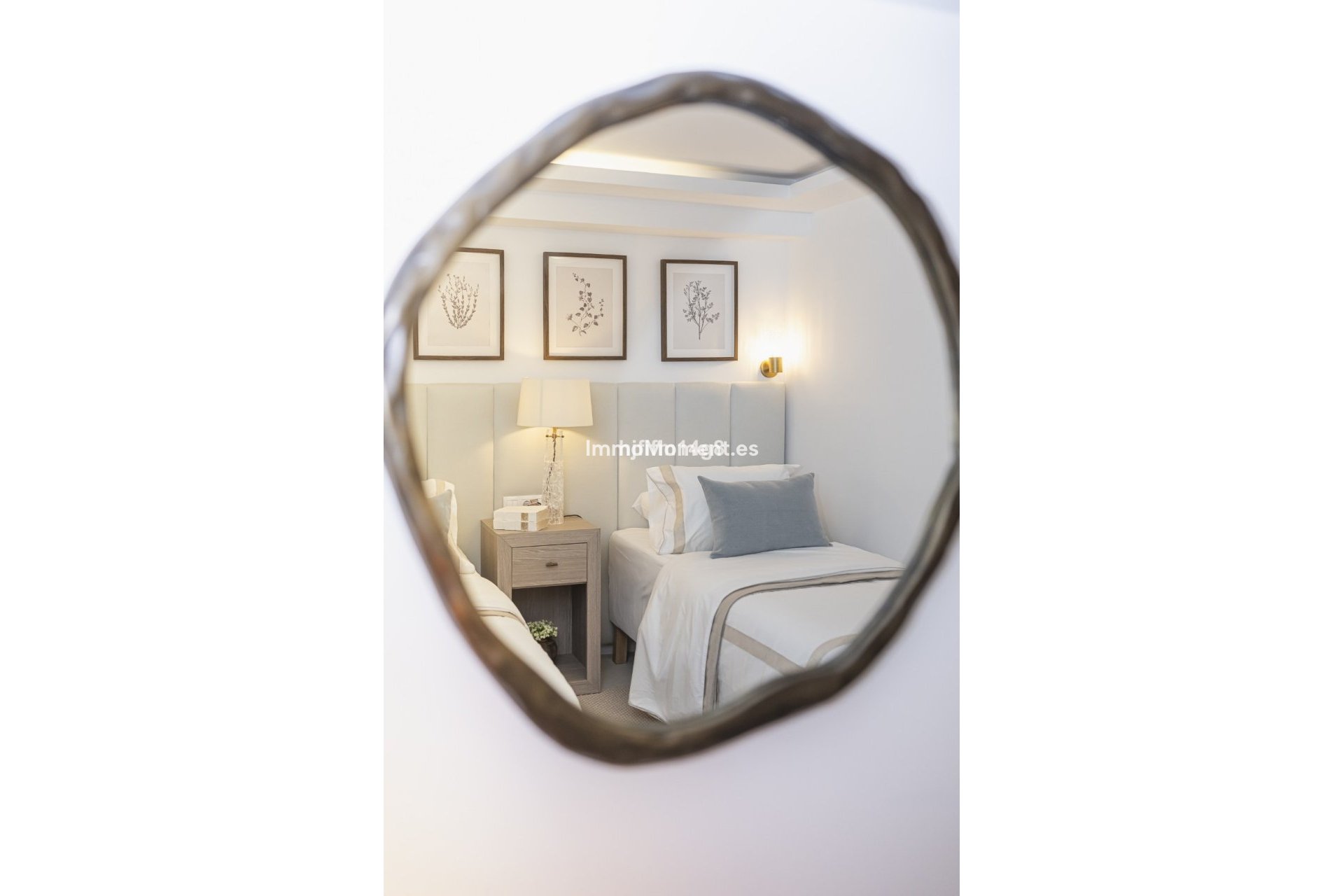 Resale - Townhouse - Marbella - Nueva Andalucía