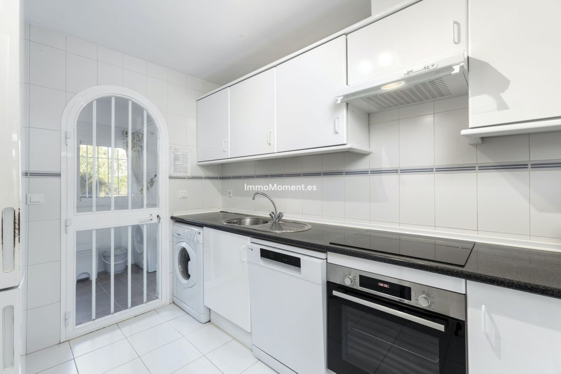 Resale - Townhouse - Marbella - Nueva Andalucía