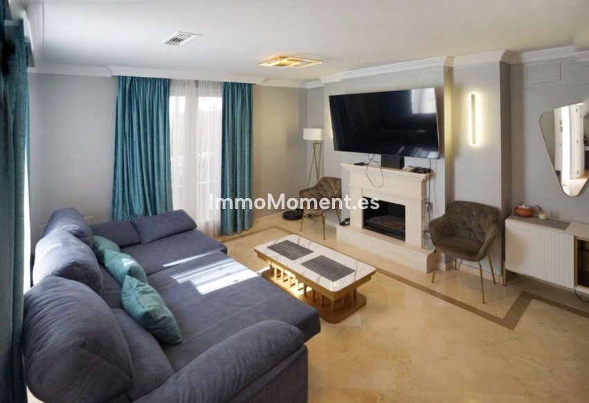 Resale - Townhouse - Marbella - Nueva Andalucía