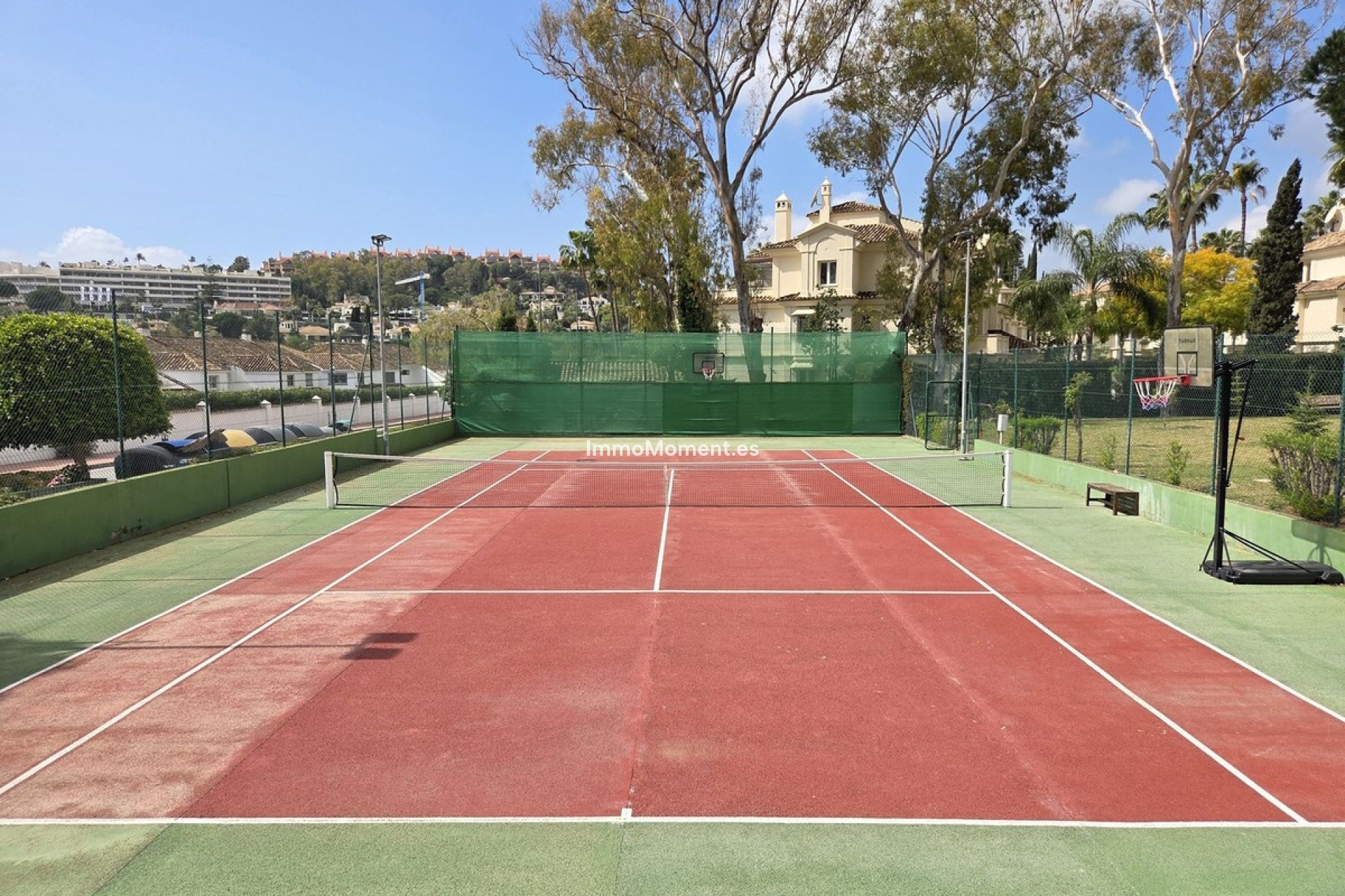 Resale - Townhouse - Marbella - Nueva Andalucía