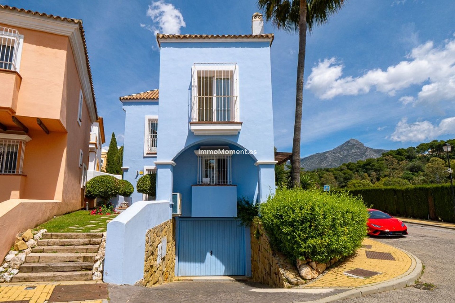 Resale - Townhouse - Marbella - Nueva Andalucía