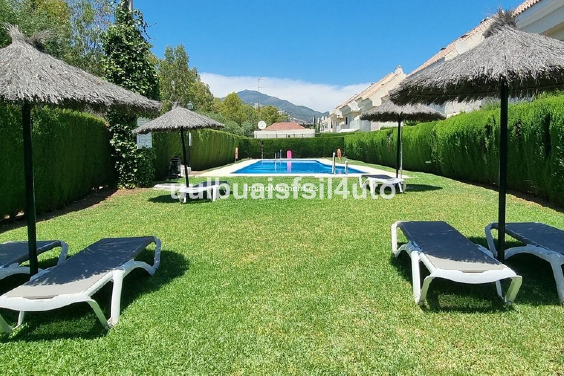 Resale - Townhouse - Marbella - Nueva Andalucía