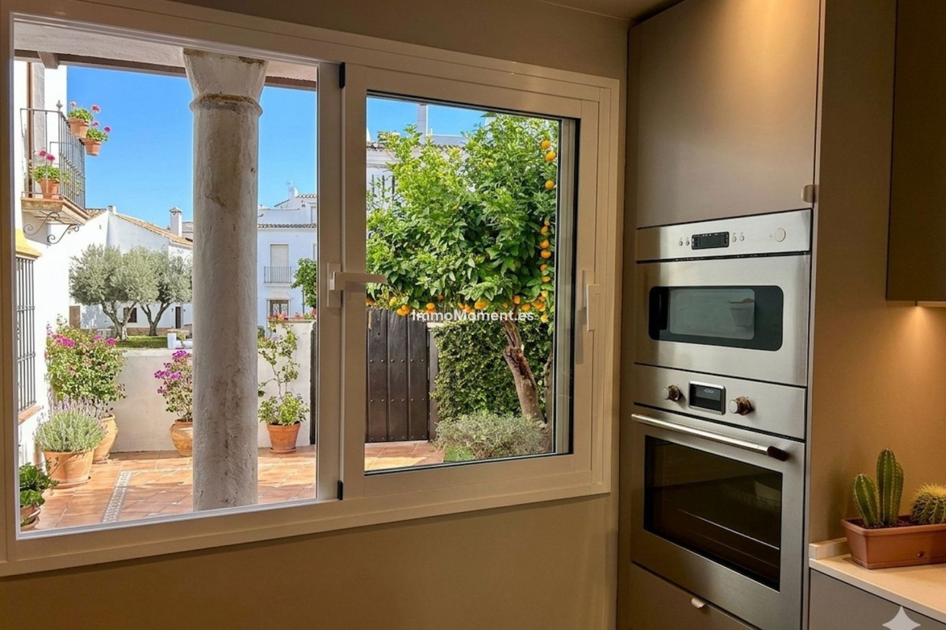 Resale - Townhouse - Marbella - Nueva Andalucía
