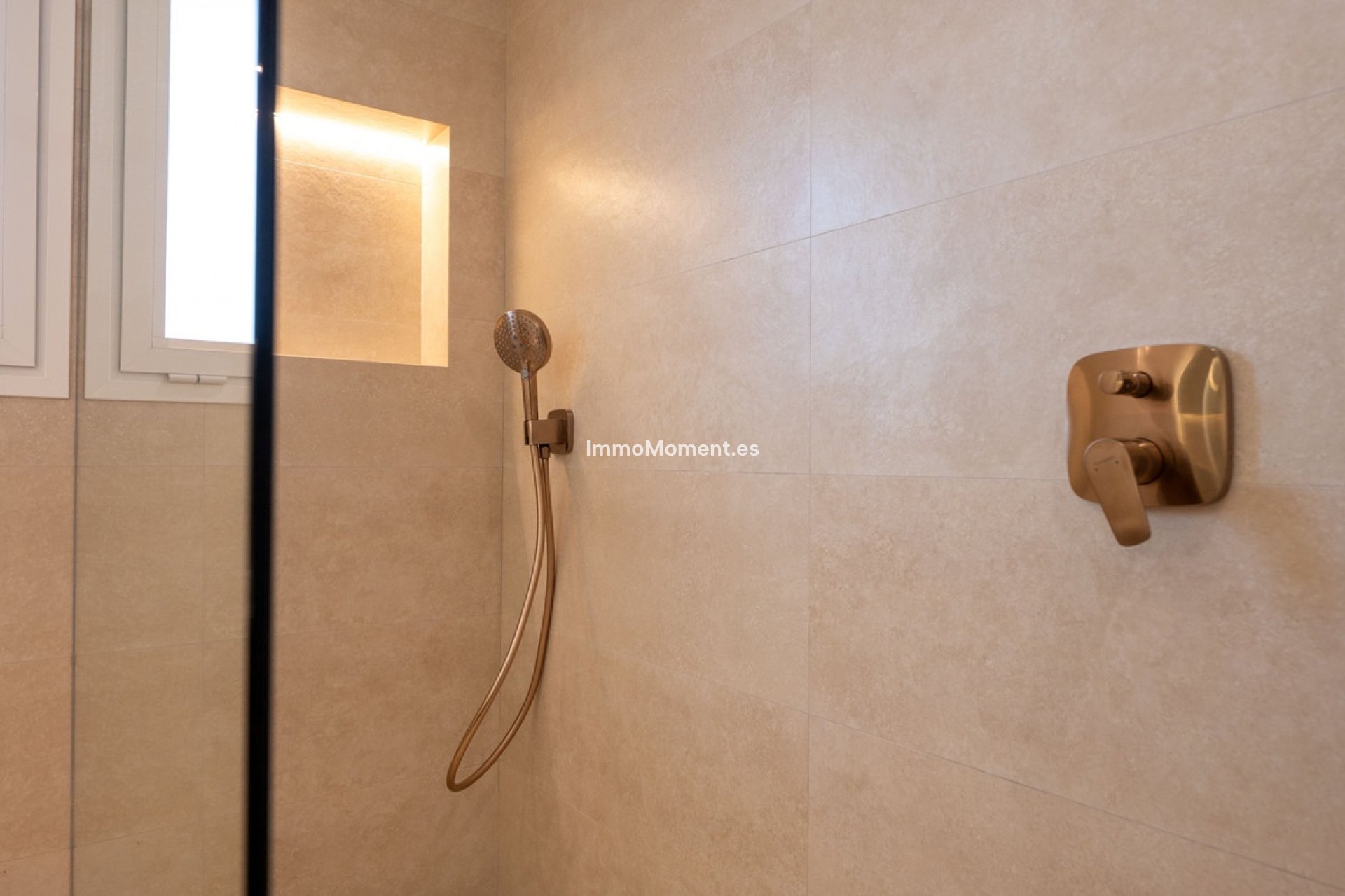 Resale - Townhouse - Marbella - Nueva Andalucía