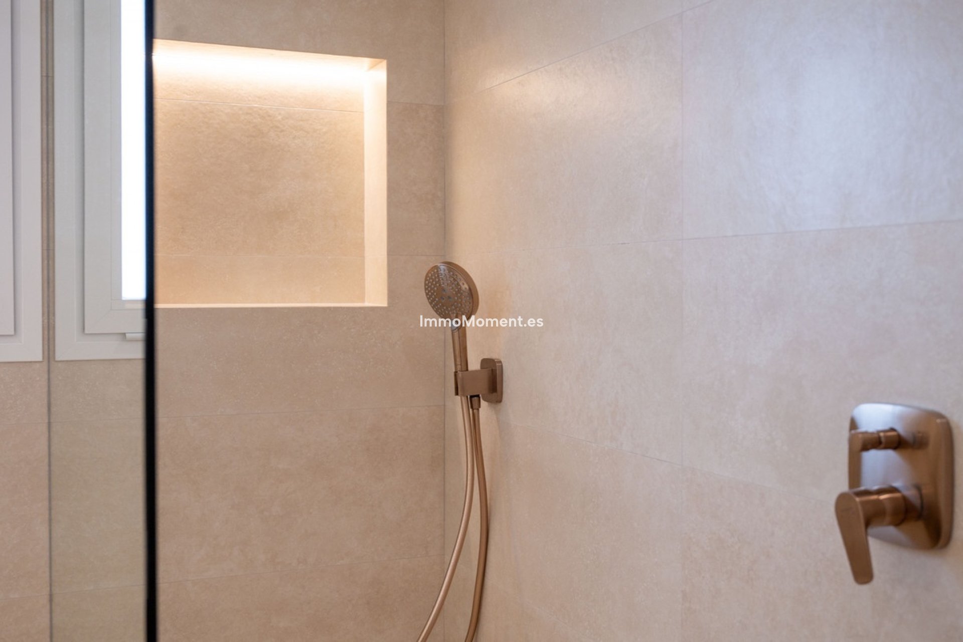 Resale - Townhouse - Marbella - Nueva Andalucía