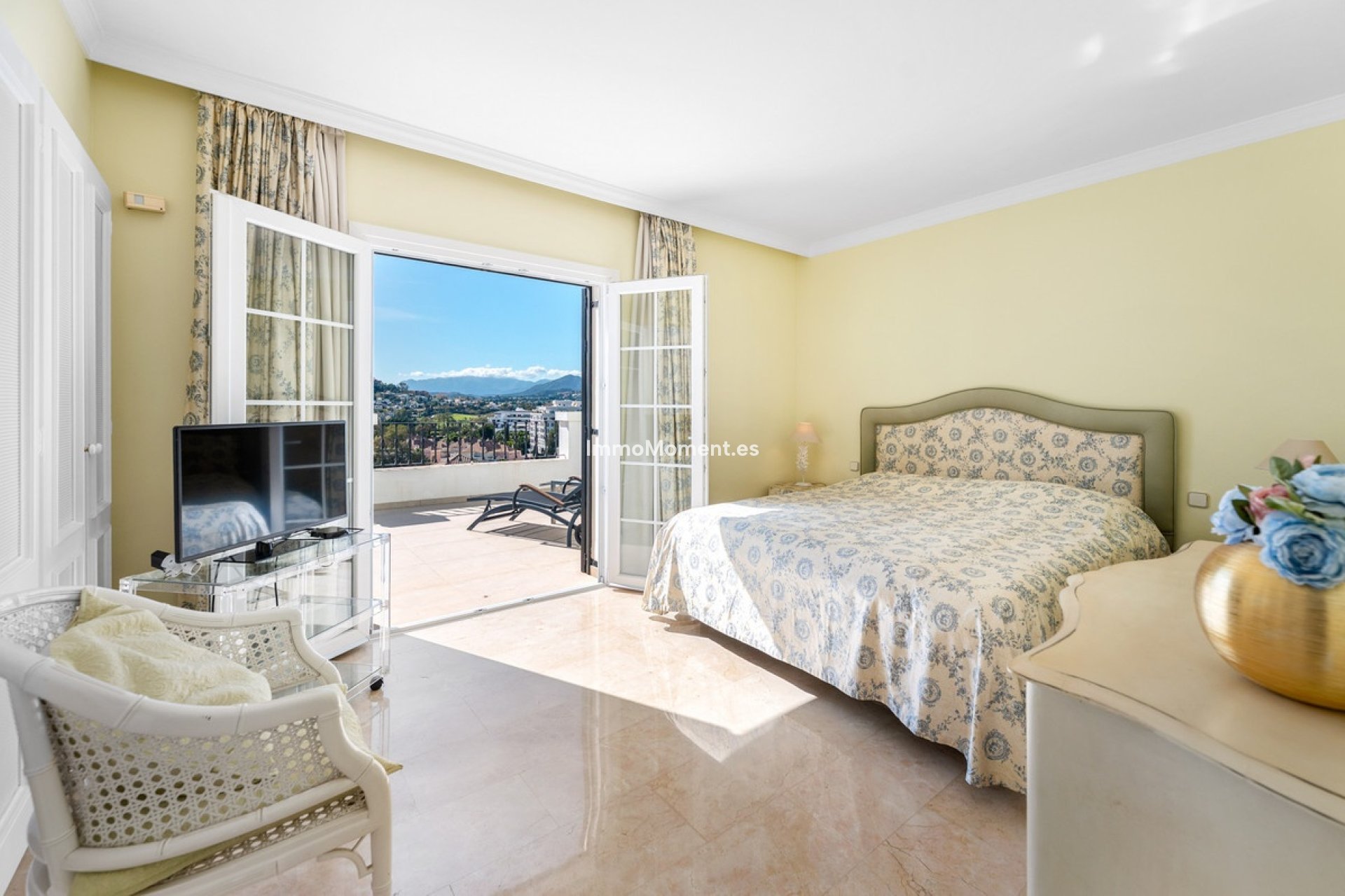 Resale - Townhouse - Marbella - Nueva Andalucía