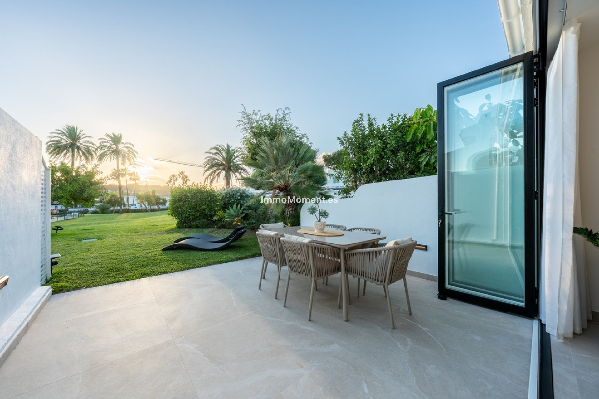 Resale - Townhouse - Marbella - Nueva Andalucía