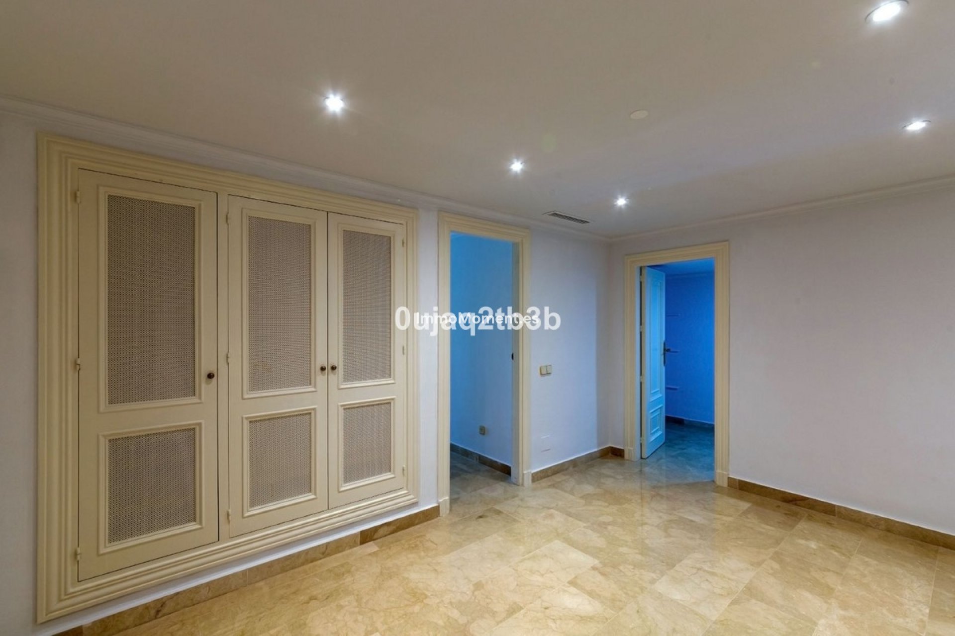 Resale - Townhouse - Marbella - Nueva Andalucía