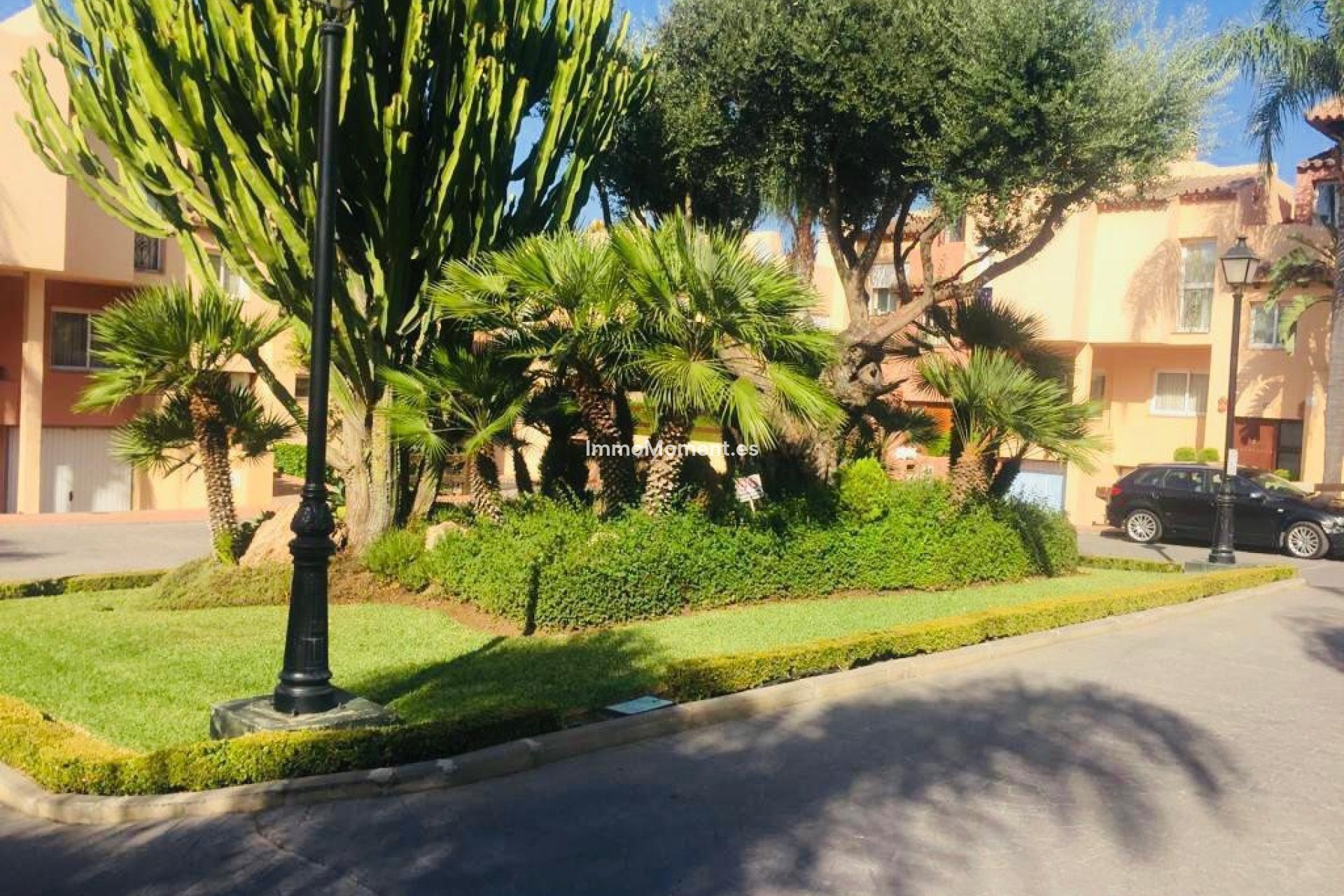 Resale - Townhouse - Marbella - Nueva Andalucía