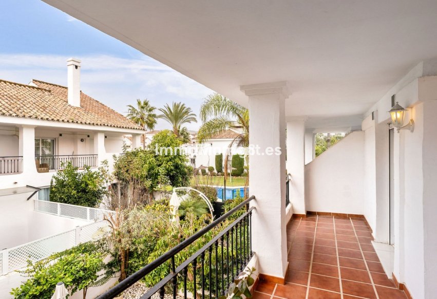 Resale - Townhouse - Marbella - Nueva Andalucía
