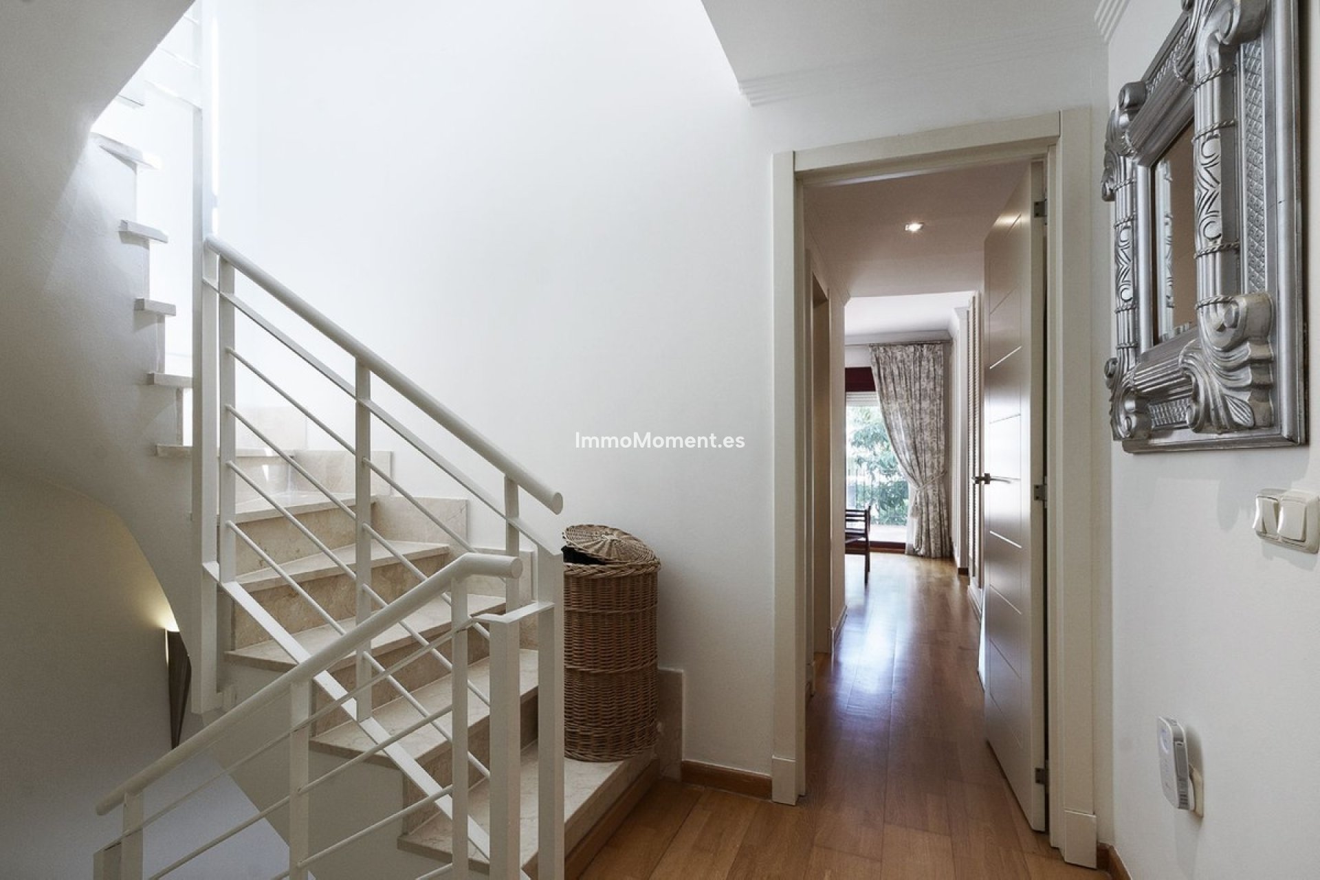 Resale - Townhouse - Marbella - Nueva Andalucía