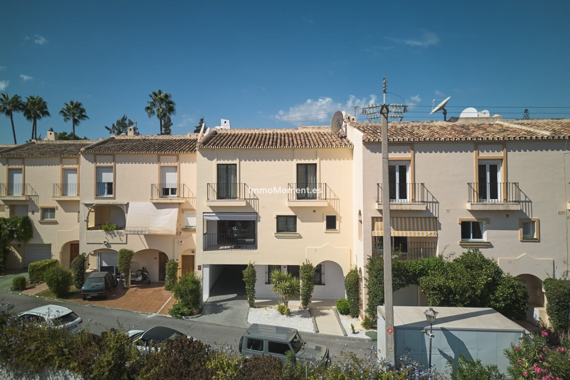 Resale - Townhouse - Marbella - Nueva Andalucía
