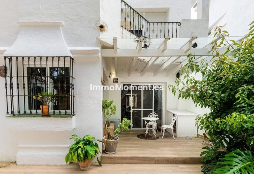 Resale - Townhouse - Marbella - Nueva Andalucía