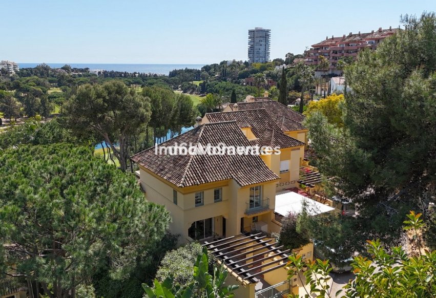 Resale - Townhouse - Marbella - Río Real