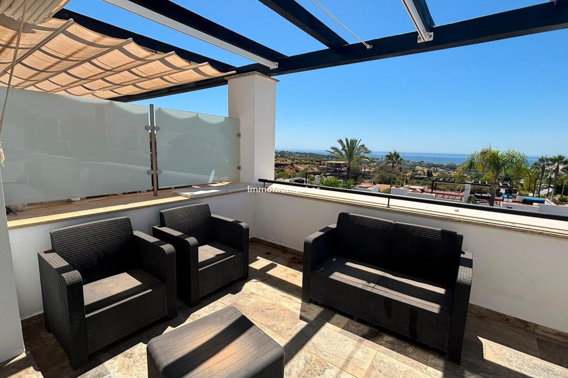Resale - Townhouse - Marbella - Santa Clara
