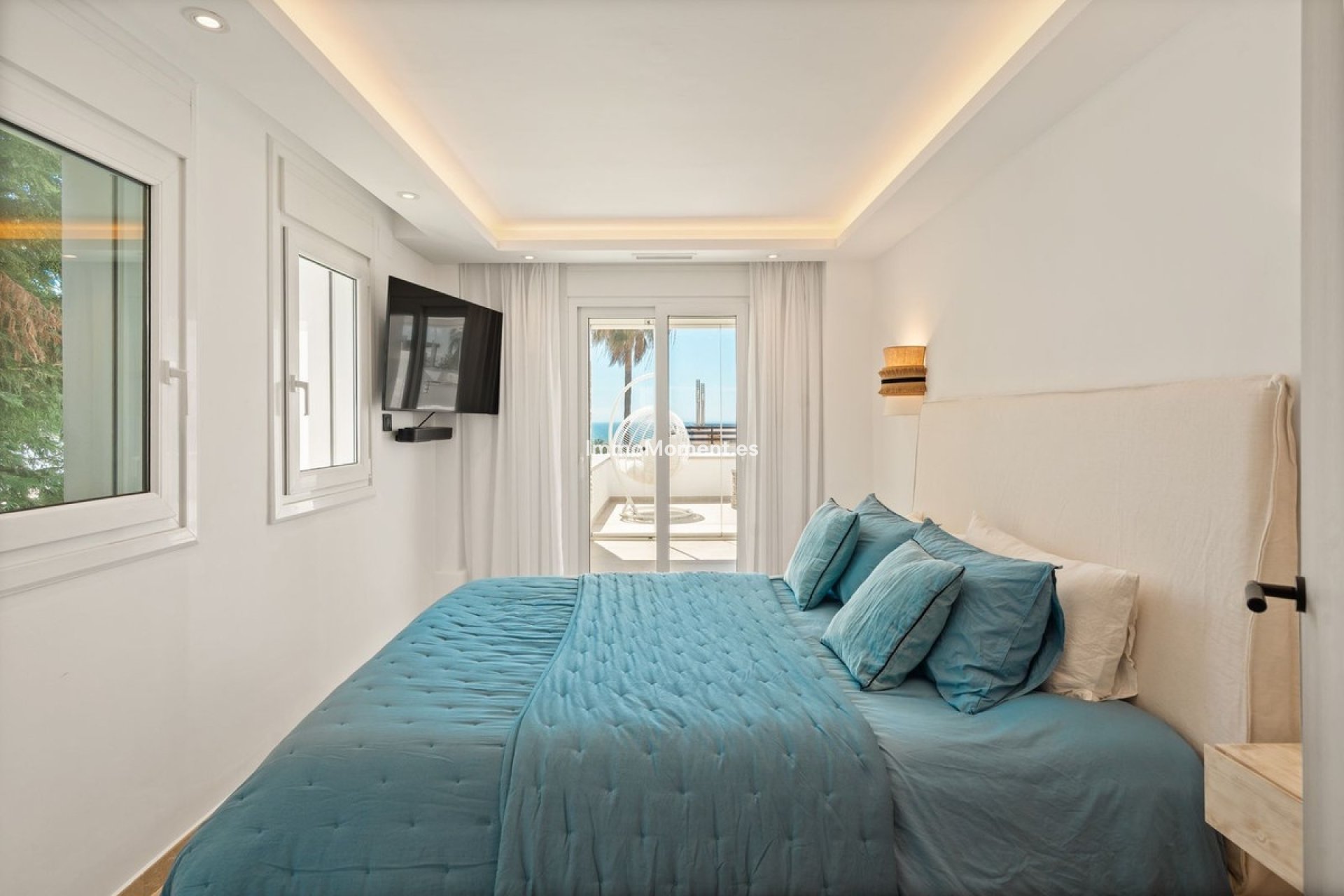 Resale - Townhouse - Marbella - Santa Clara