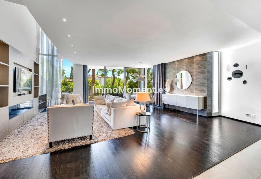 Resale - Townhouse - Marbella - Sierra Blanca