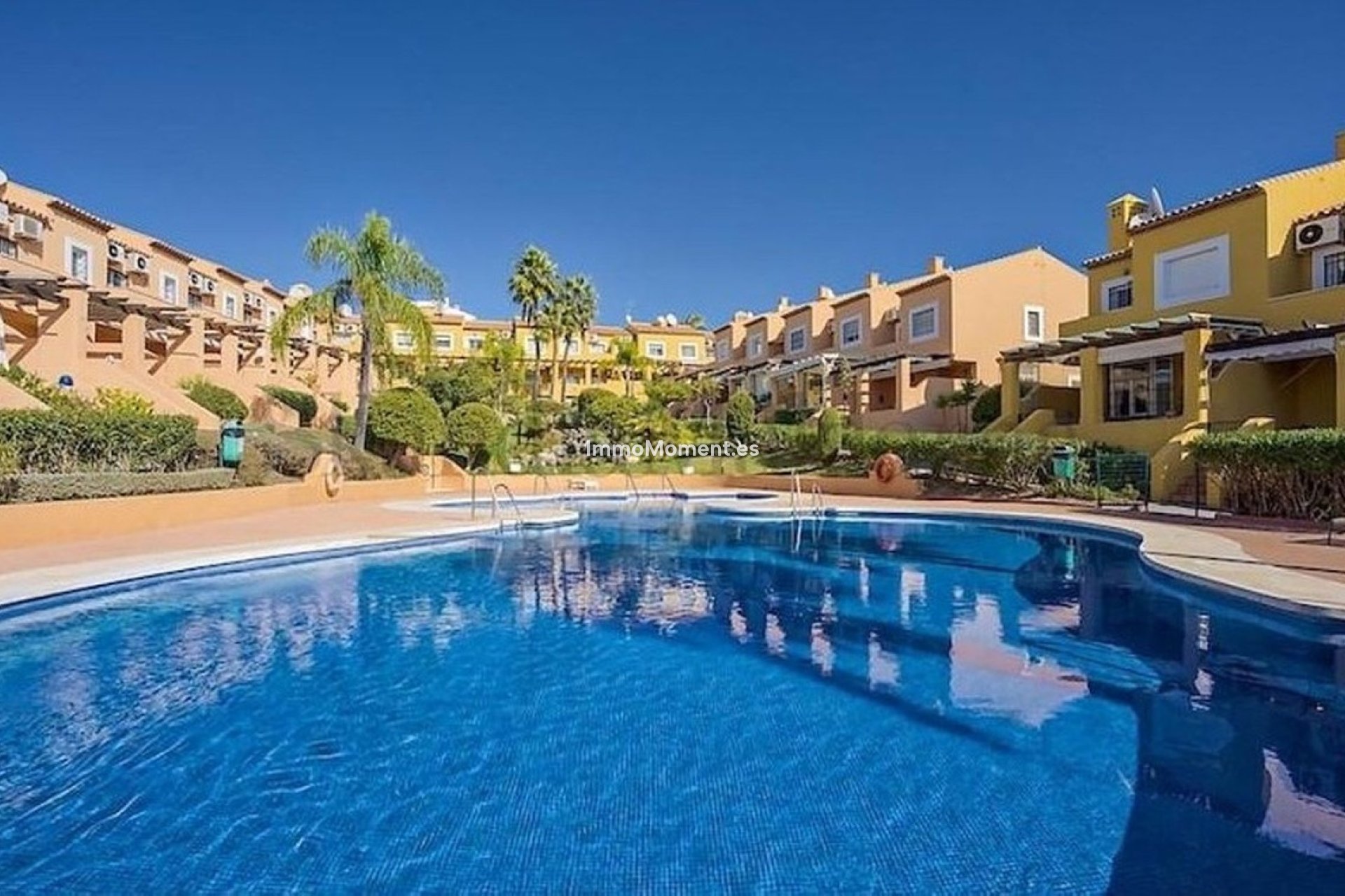 Resale - Townhouse - Mijas Costa - Calahonda