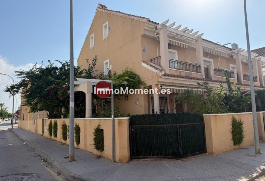 Resale - Townhouse - Pilar de la Horadada - Torre de la Horadada