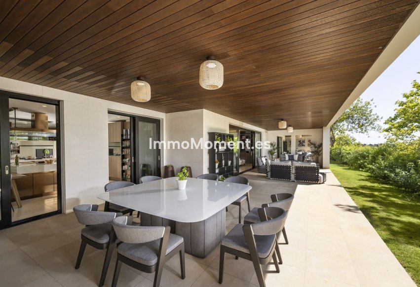 Resale - Townhouse - Sotogrande