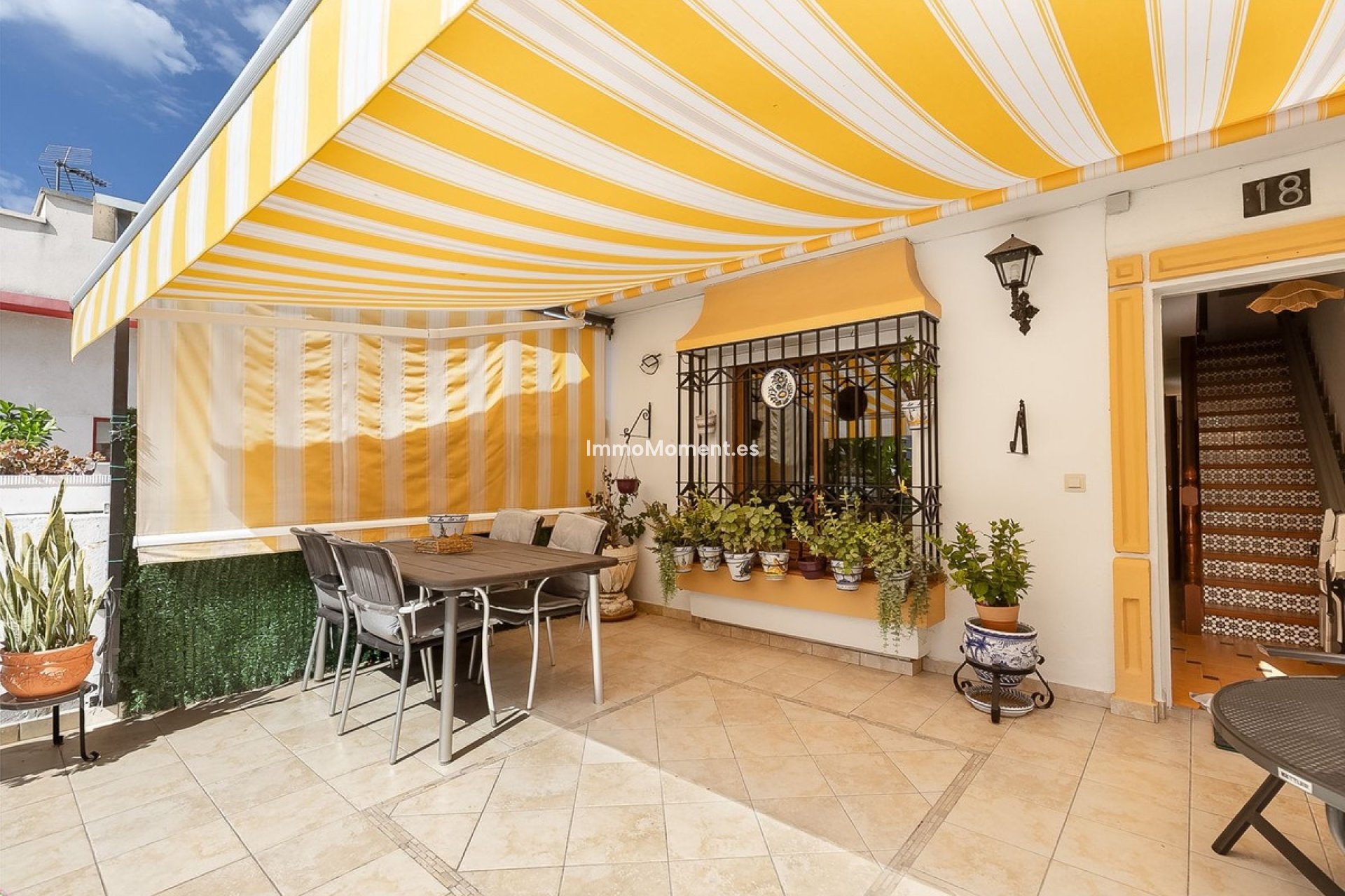 Resale - Townhouse - Torremolinos - La Carihuela