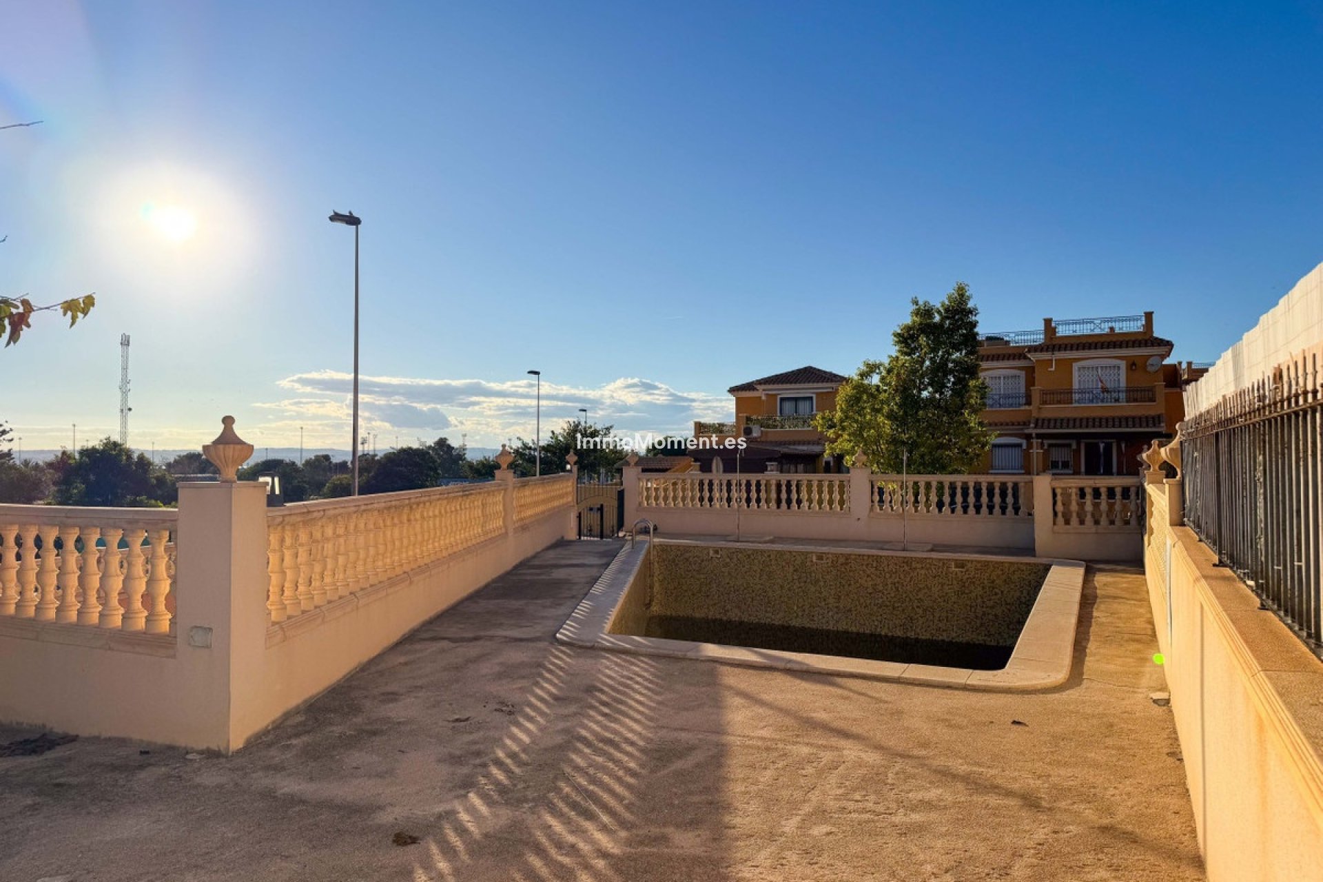 Resale - Townhouse - Torrevieja - Aguas Nuevas