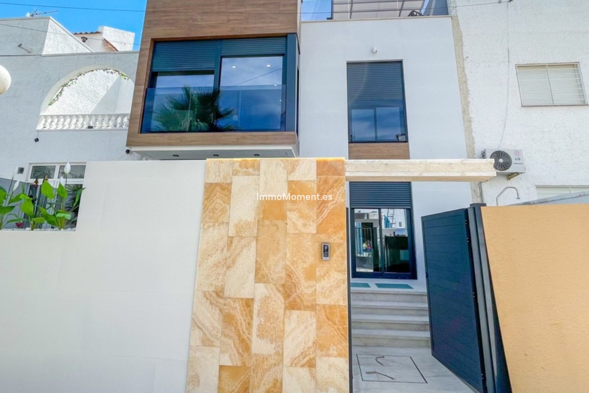 Resale - Townhouse - Torrevieja - Torrevieja Centro
