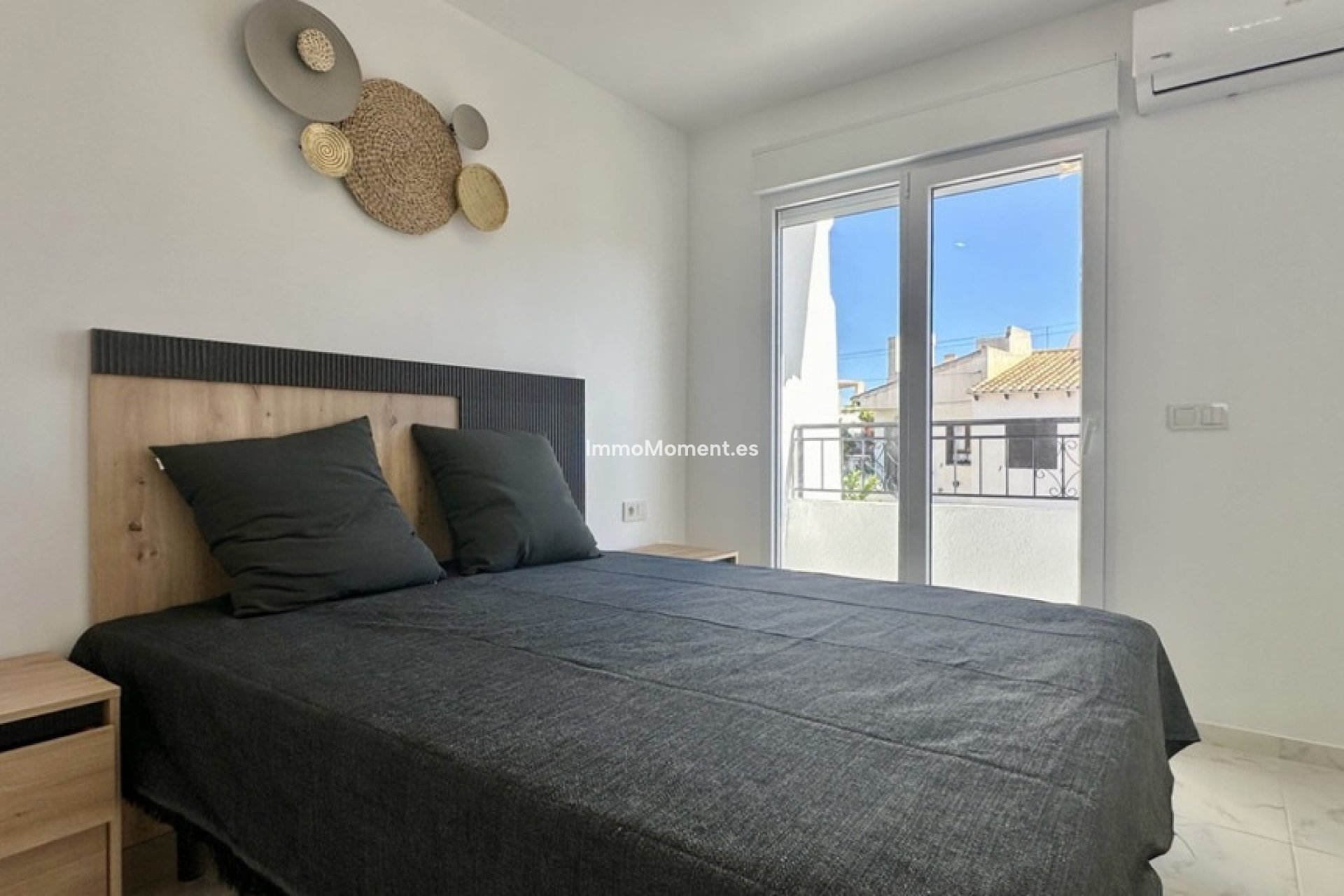 Resale - Townhouse - Torrevieja - Torrevieja Centro