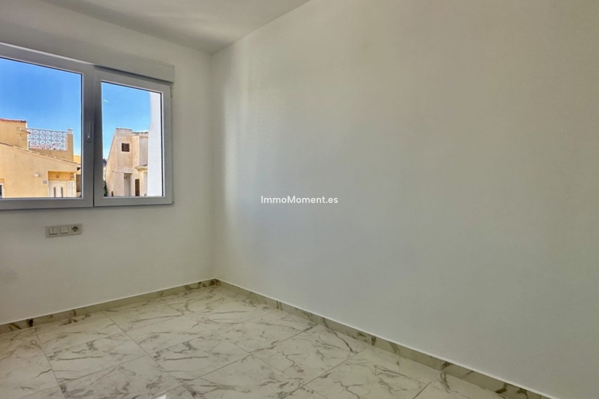 Resale - Townhouse - Torrevieja - Torrevieja Centro